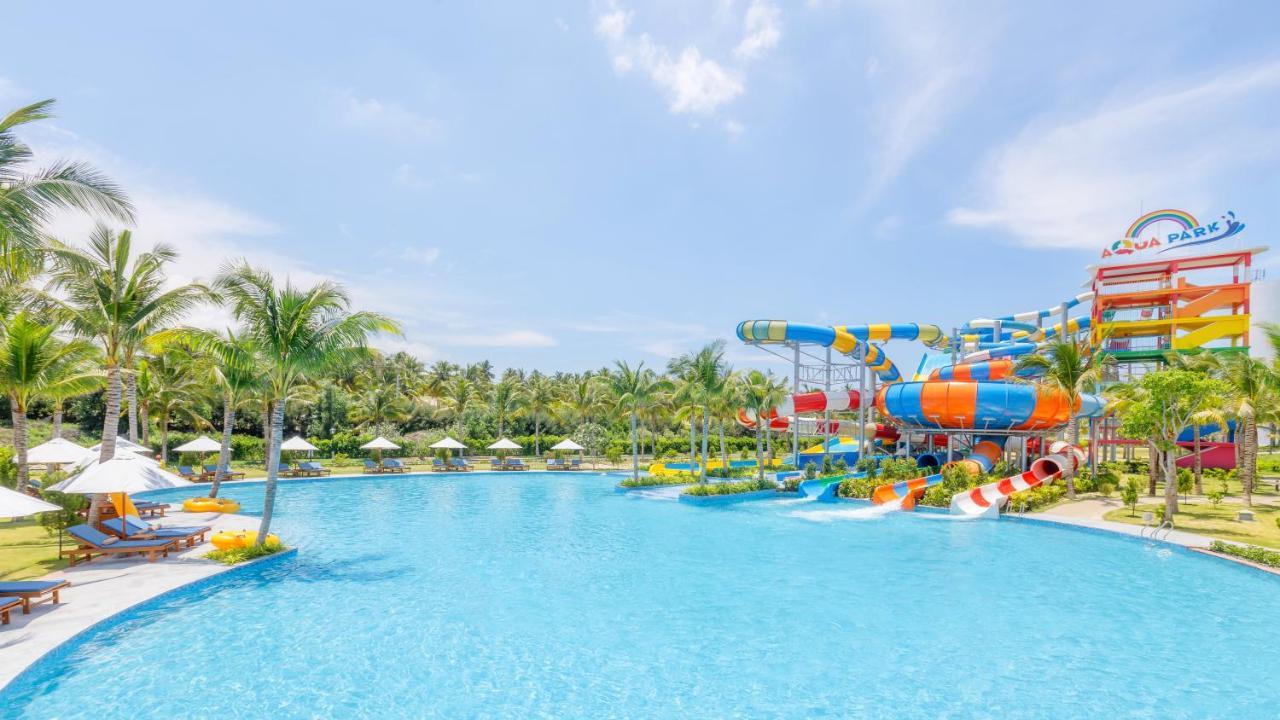 Selectum Noa Resort Cam Ranh Exterior photo