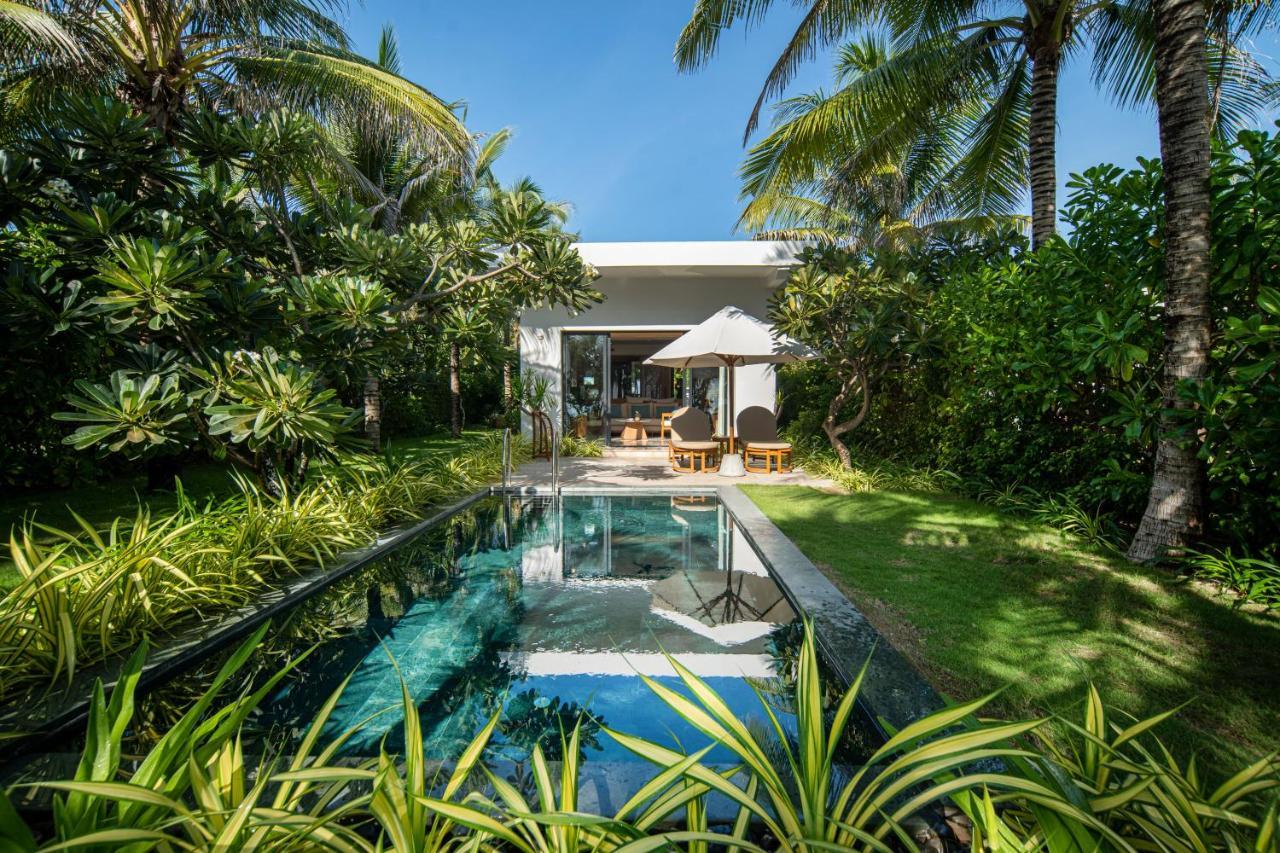 Selectum Noa Resort Cam Ranh Exterior photo