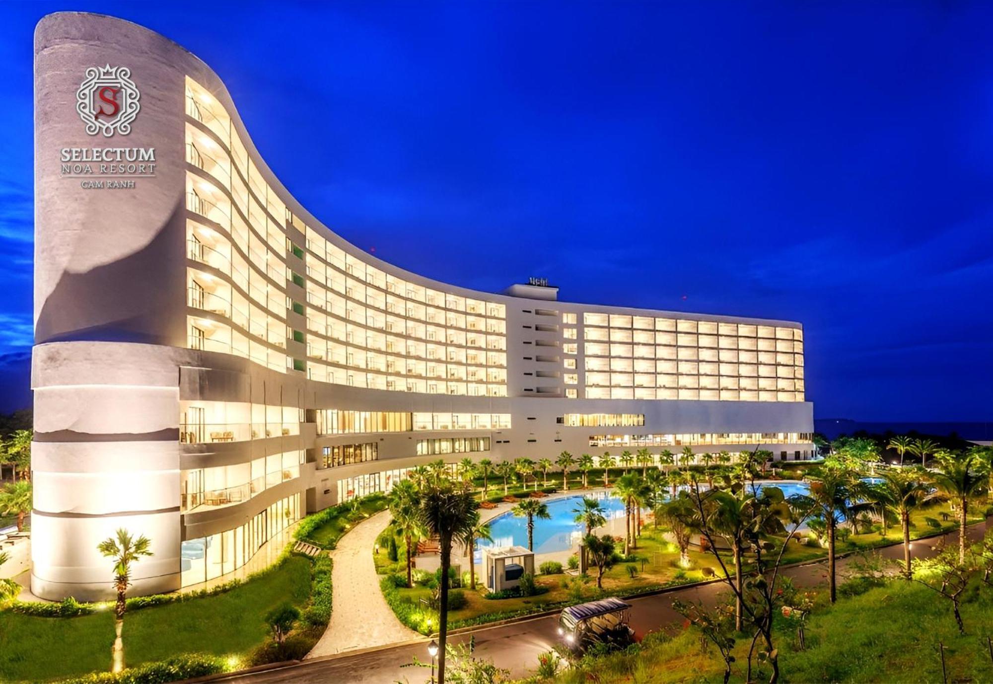 Selectum Noa Resort Cam Ranh Exterior photo